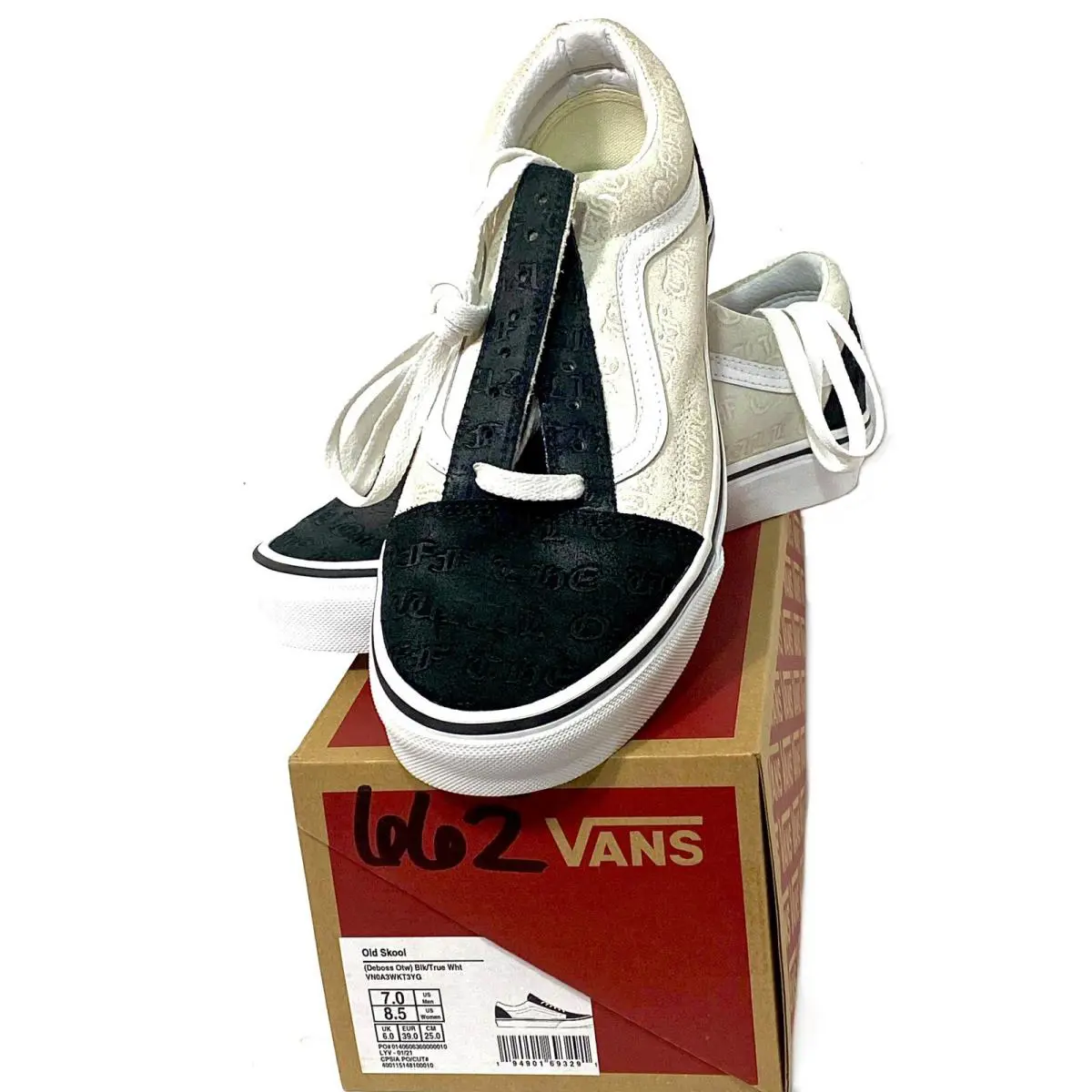 Vans shoes - Old Skool - Old Skool - VN0A3WKT3YG - Black (UPC: 0194901693147) 1