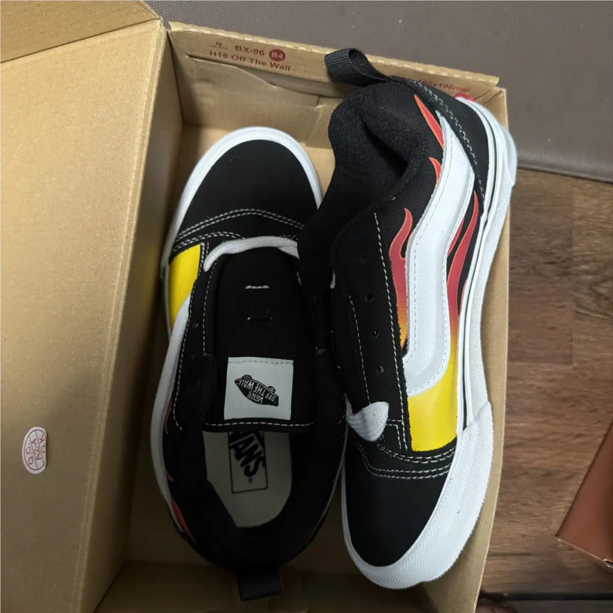 Vans shoes - VANS Old Skool - Old Skool - VN0A4U3B2N5 - Black 2
