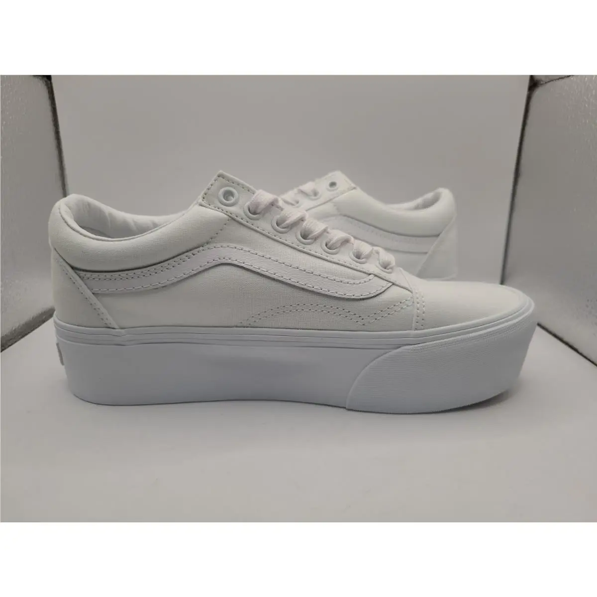Vans shoes - VANS Old Skool - Old Skool - VN0A7Q5MW00 - White 4