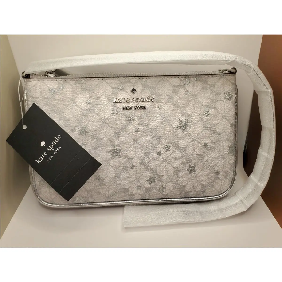 Kate Spade New York Spade Flower Star Toss Convertible Wristlet New