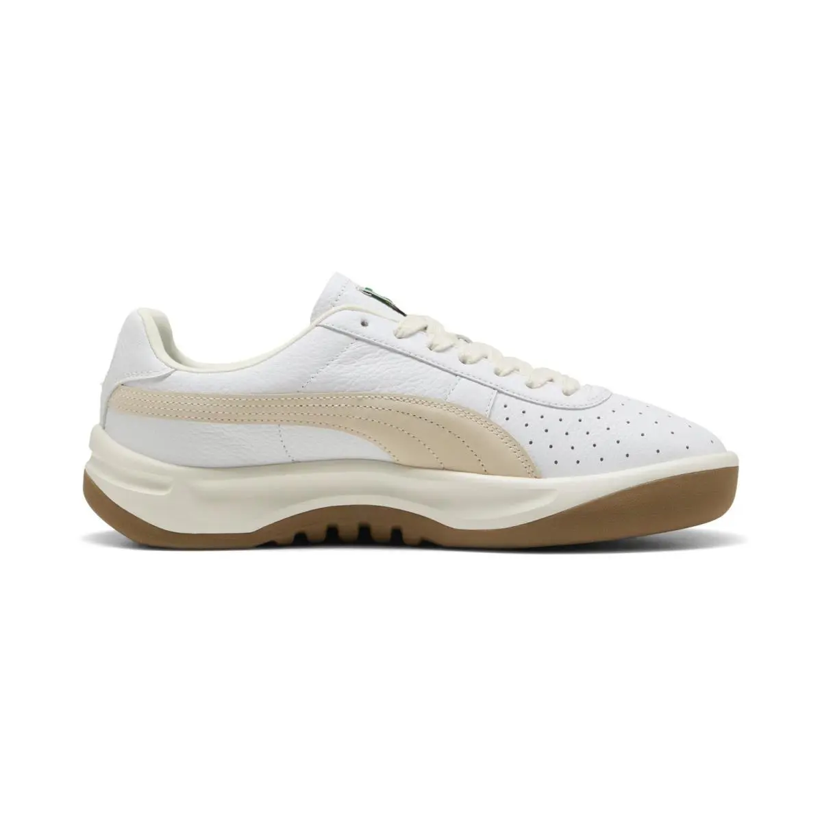Puma shoes - White 3