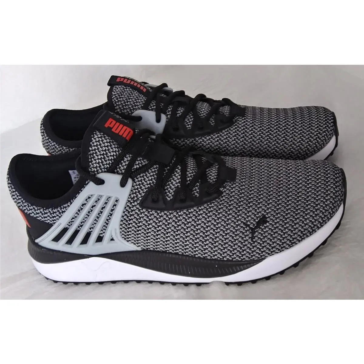 Puma shoes - Puma Pacer Future Running - Pacer Future Running - 381056-01 - Black, White 1