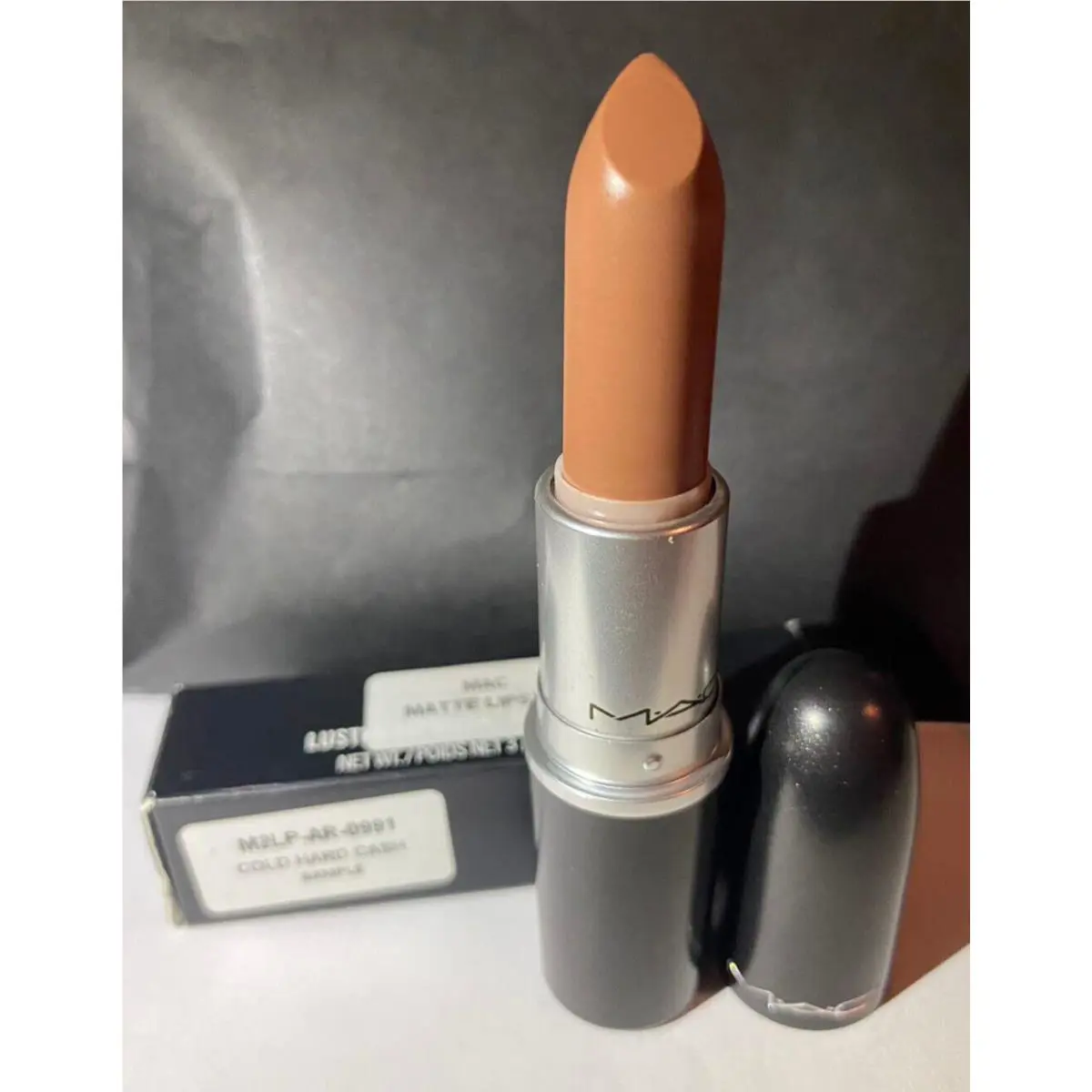 Mac Matte Lipstick Cold Hard Cash Limited Edition Rare