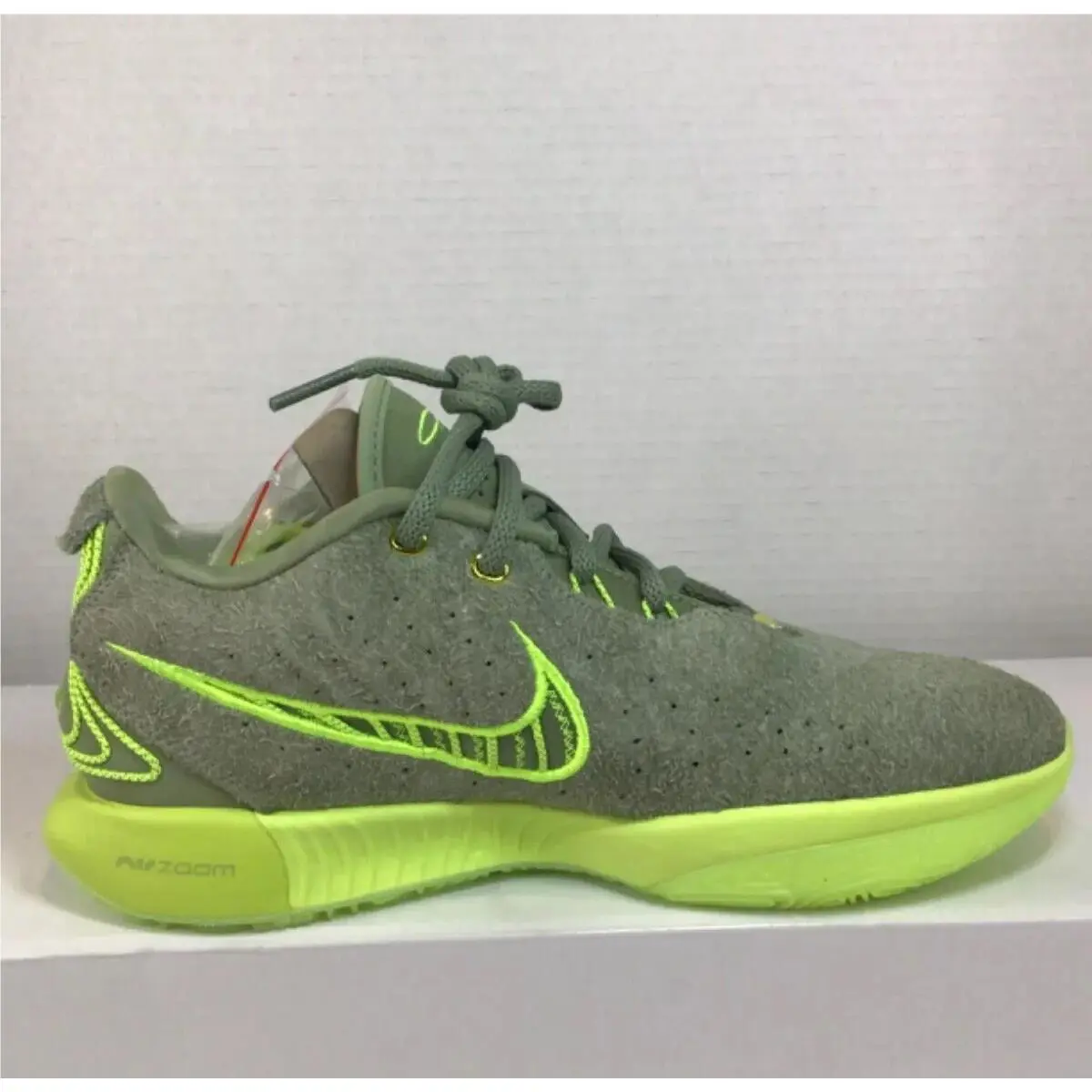 Nike shoes - Nike LeBron Witness - LeBron Witness - FV2345-302 - Oil Green/Volt-Volt 1
