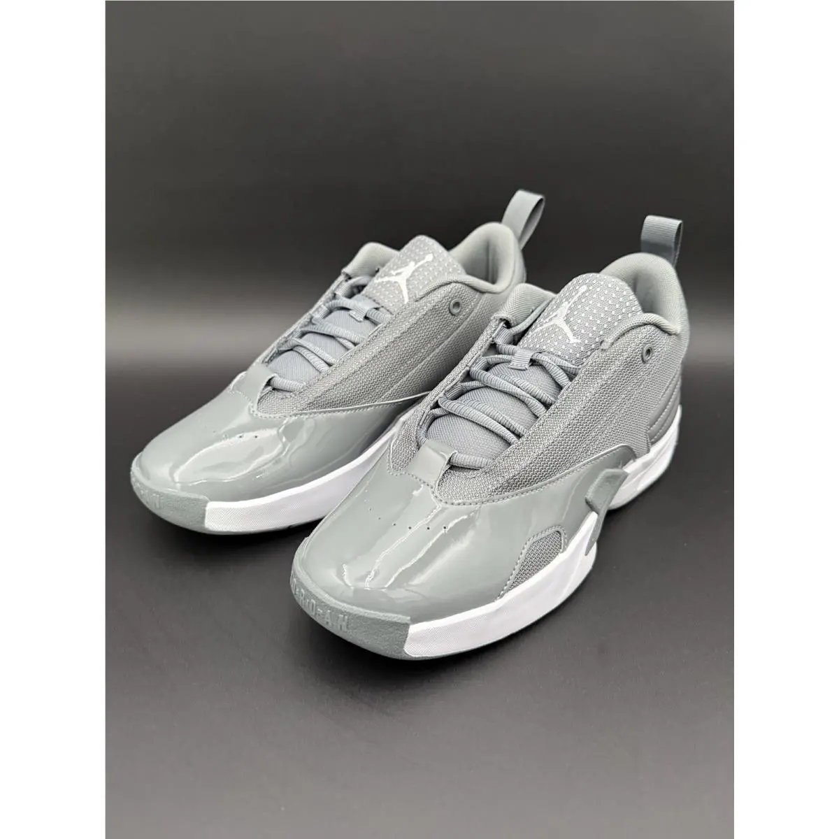 Nike shoes - Air Jordan Max Aura - Air Max Aura - FQ8298 002 - Gray 18