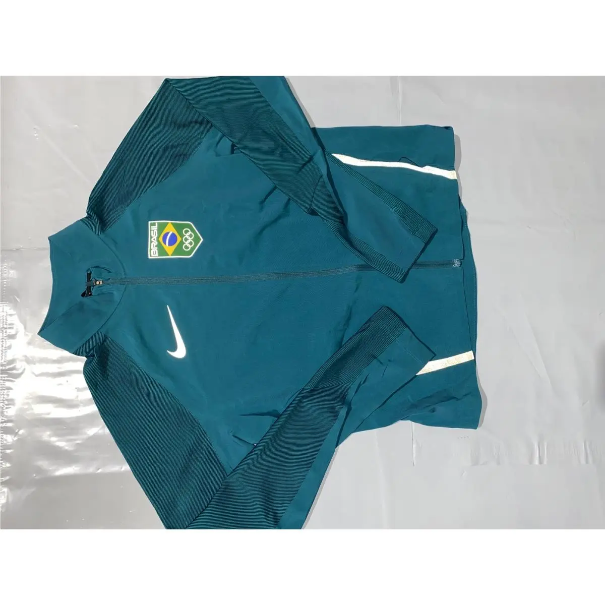 Nike clothing - 807370-346 - 807370-346 - Green 1