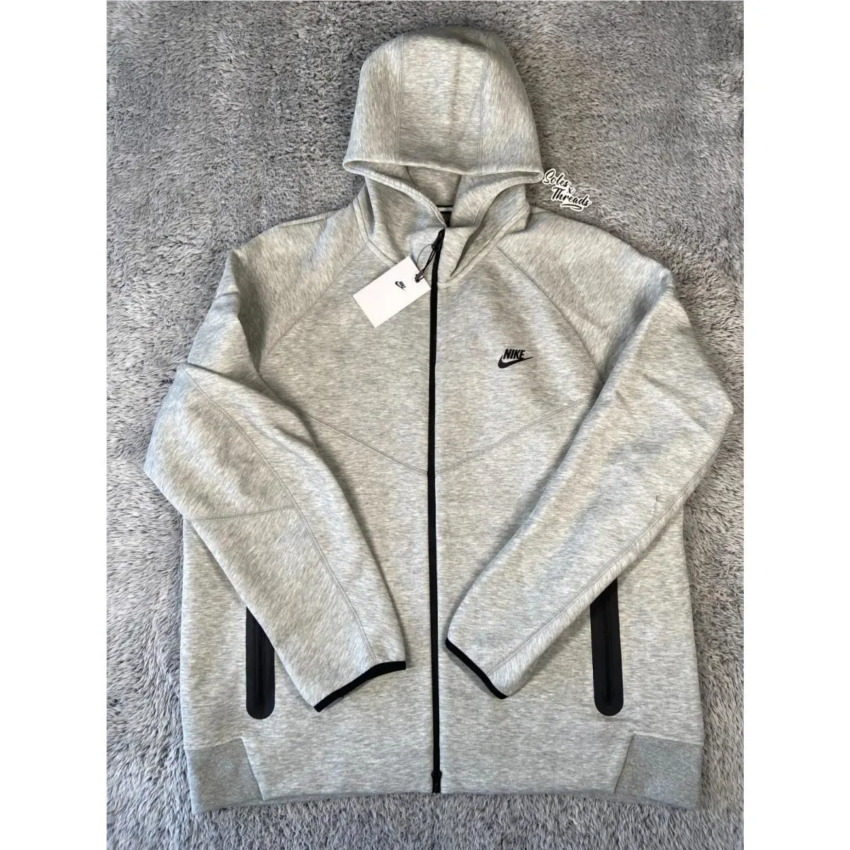 Nike clothing - Gray 5