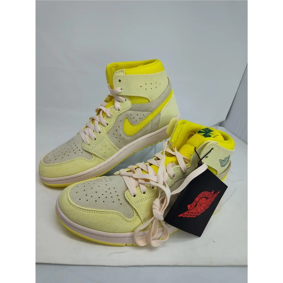 Nike shoes - Air Jordan 1 Zoom - Air Zoom - Dv1305-800 - Yellow 2