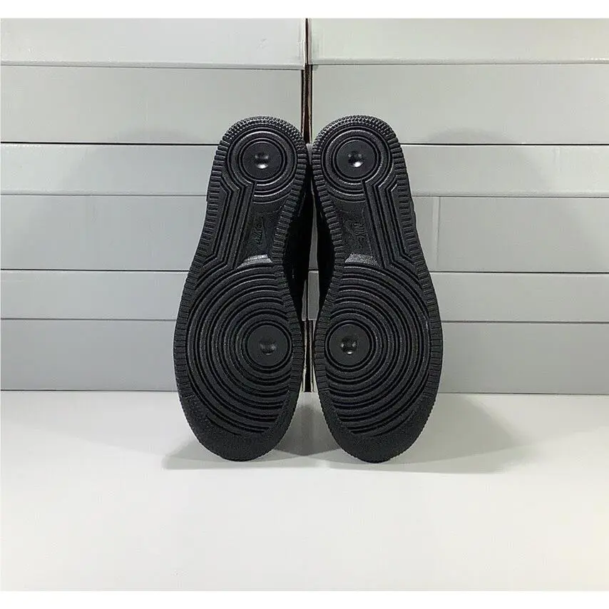 Nike shoes - Nike Air Force 1 LV8 - 849345-002 - Black/Black, Manufacturer: Black/Black 4