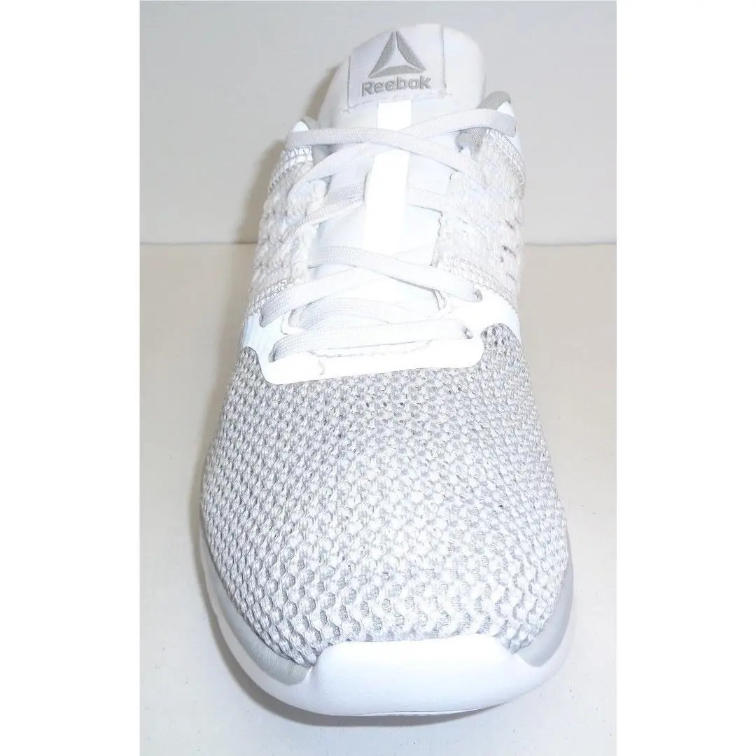 Reebok shoes - White (UPC: 191031339334) 1