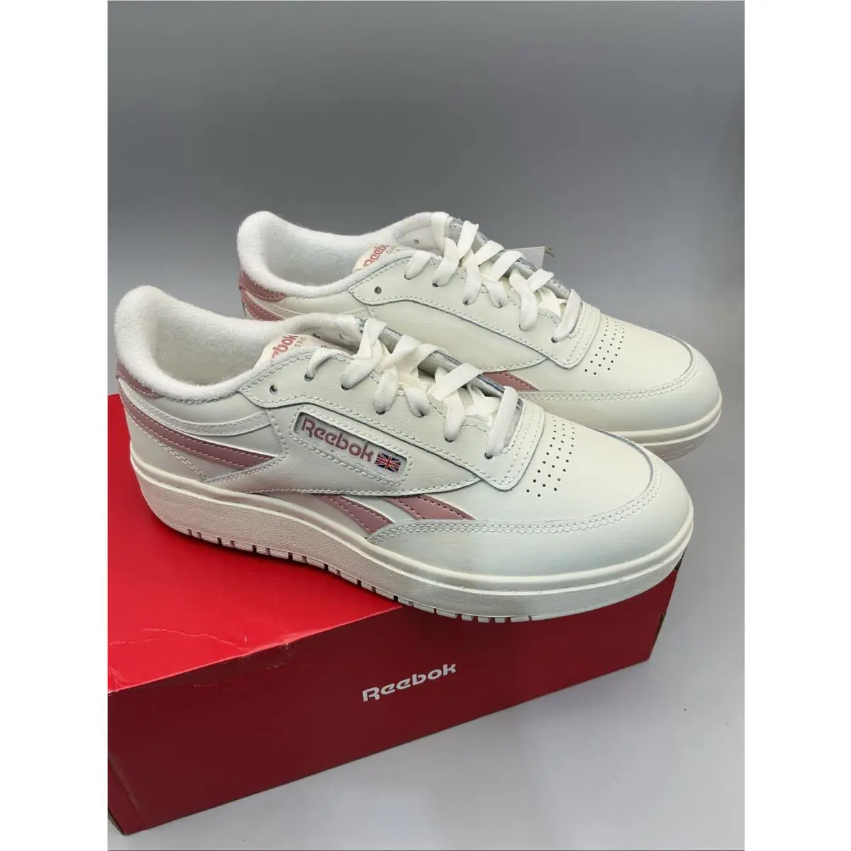 Reebok shoes - Chalk (UPC: 0195739737621) 1