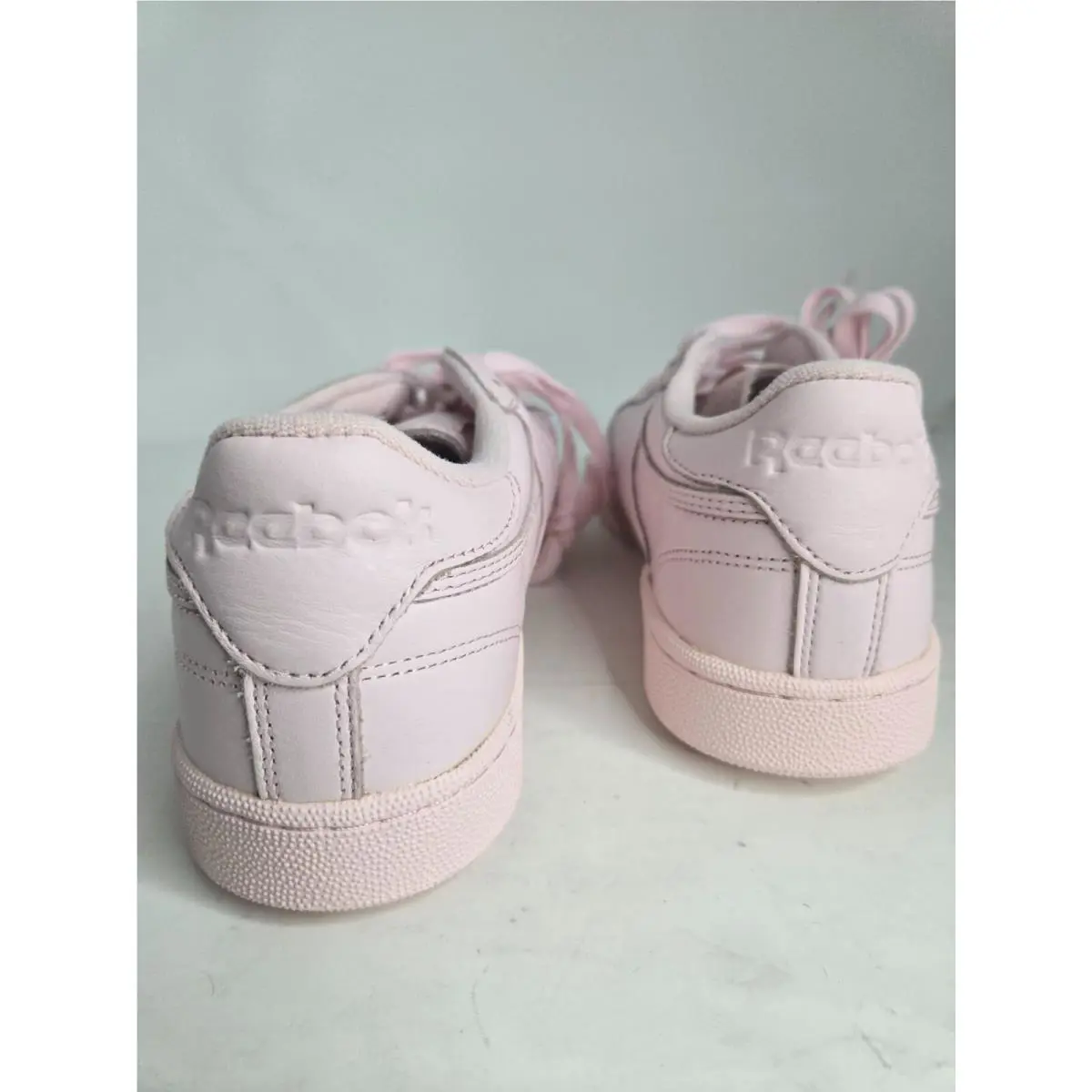 Reebok shoes - Pink (UPC: 191039876329) 2