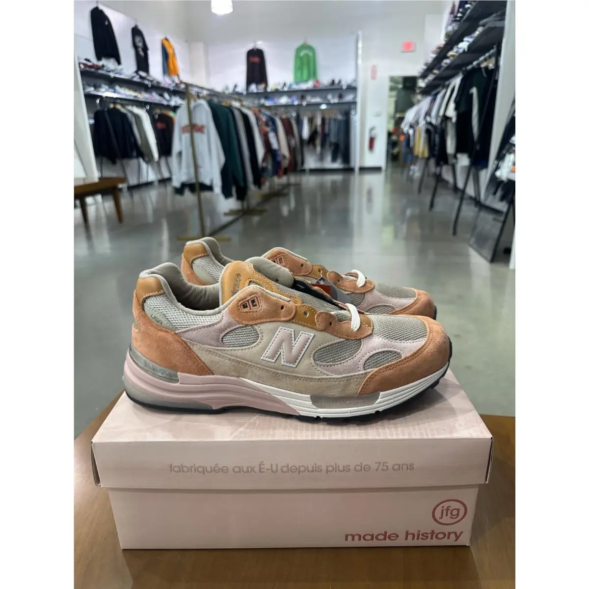 New Balance shoes - U992JG1 - U992JG1 - Multicolor 2
