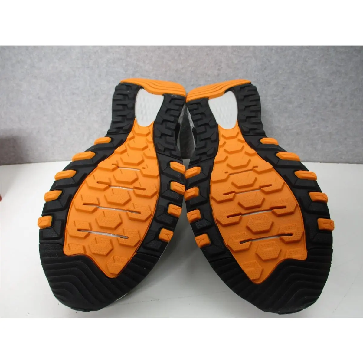 New Balance shoes - New Balance 410 - MT410LO8 - Gray 4