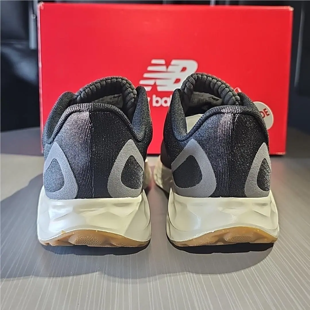 New Balance shoes - New Balance Fresh Foam Arishi - WARISEK4 - Black 4
