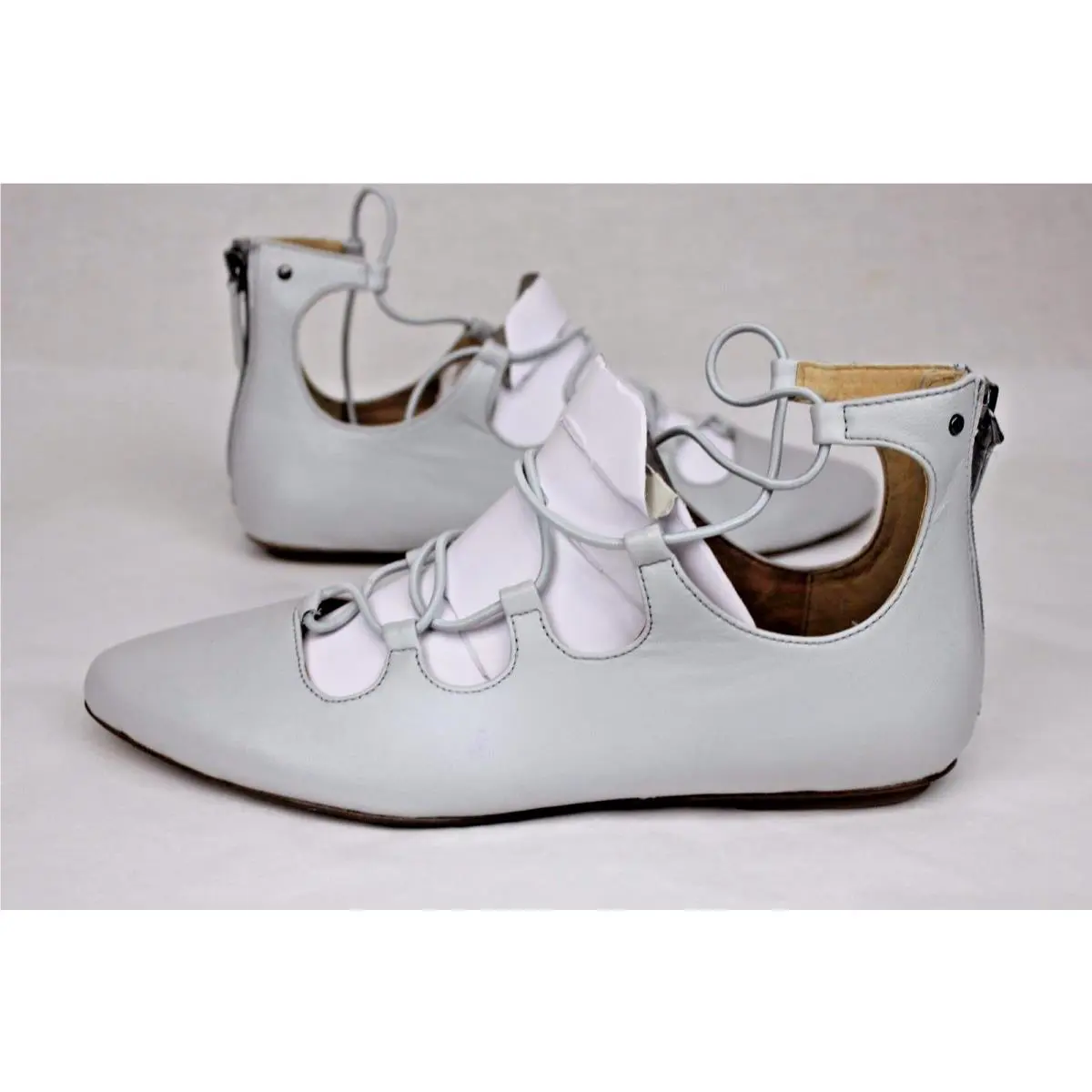 UGG shoes - Light Grey (UPC: 190108223224) 1