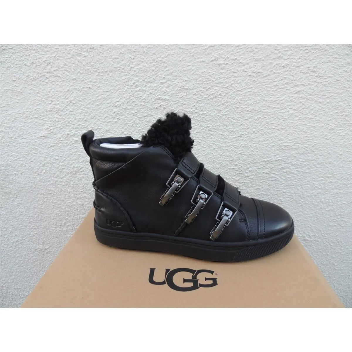UGG shoes - UGG Palvin - Palvin - Black (UPC: 191142788724) 0