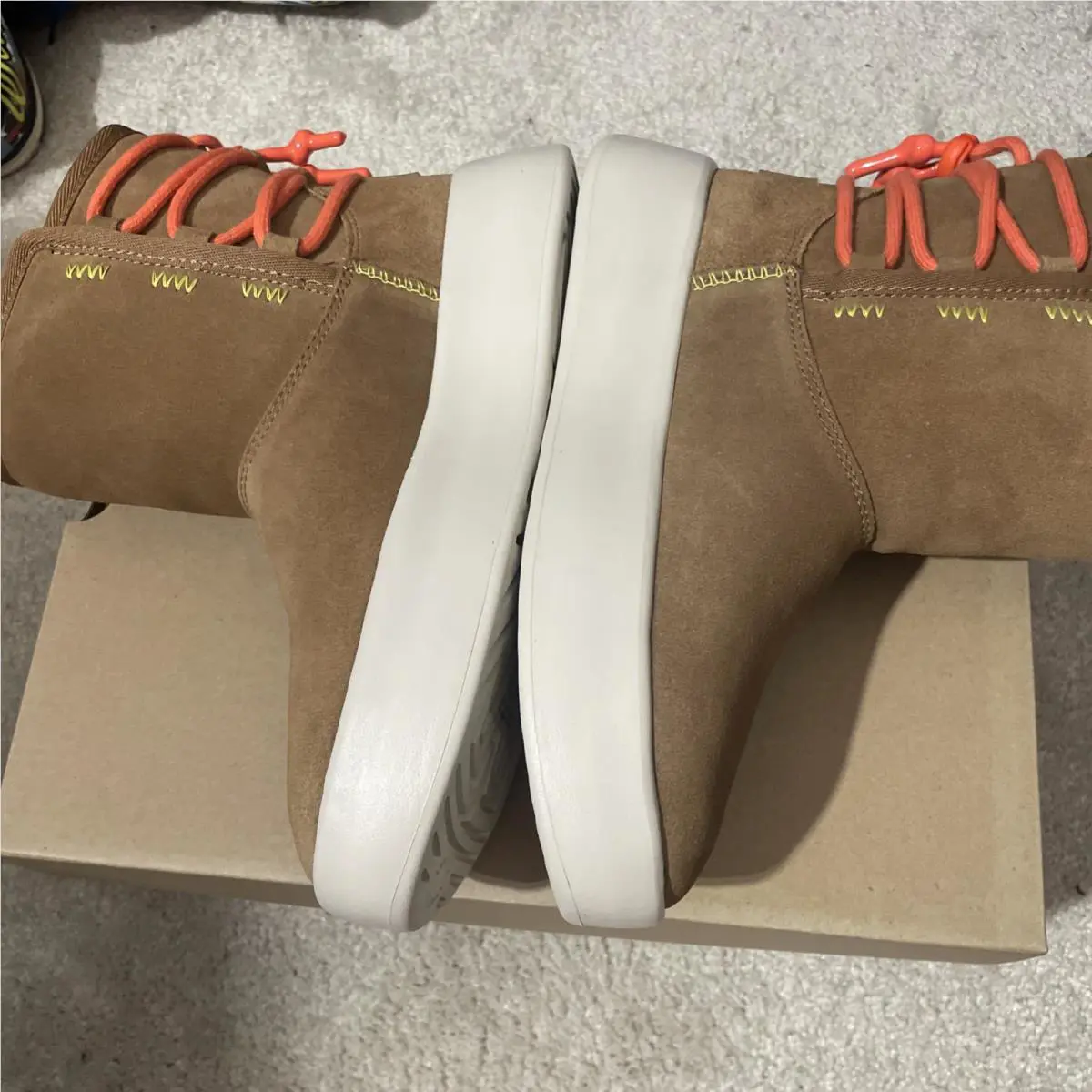 UGG shoes Australia Classic Mini - Brown 2