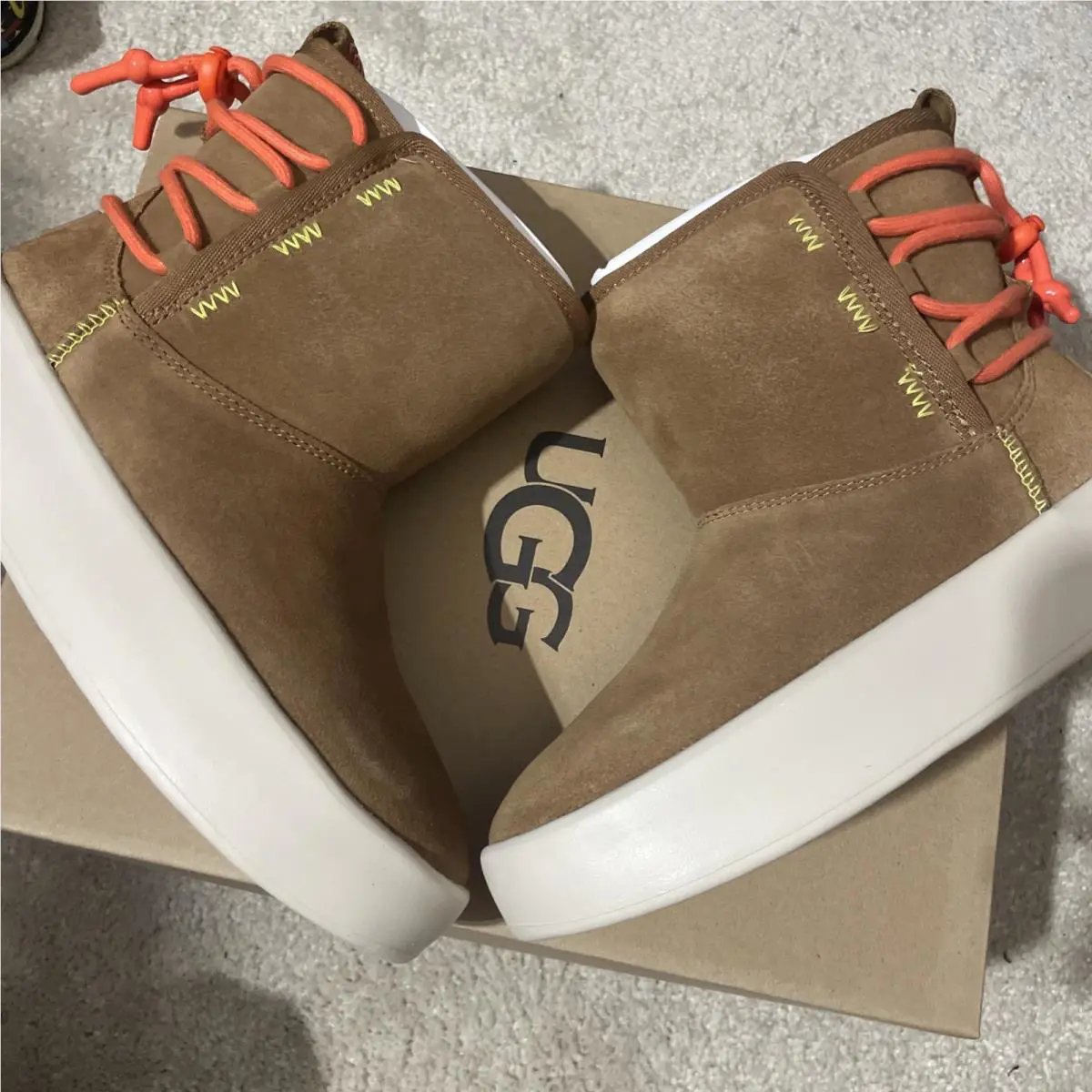 UGG shoes Australia Classic Mini - Brown 3