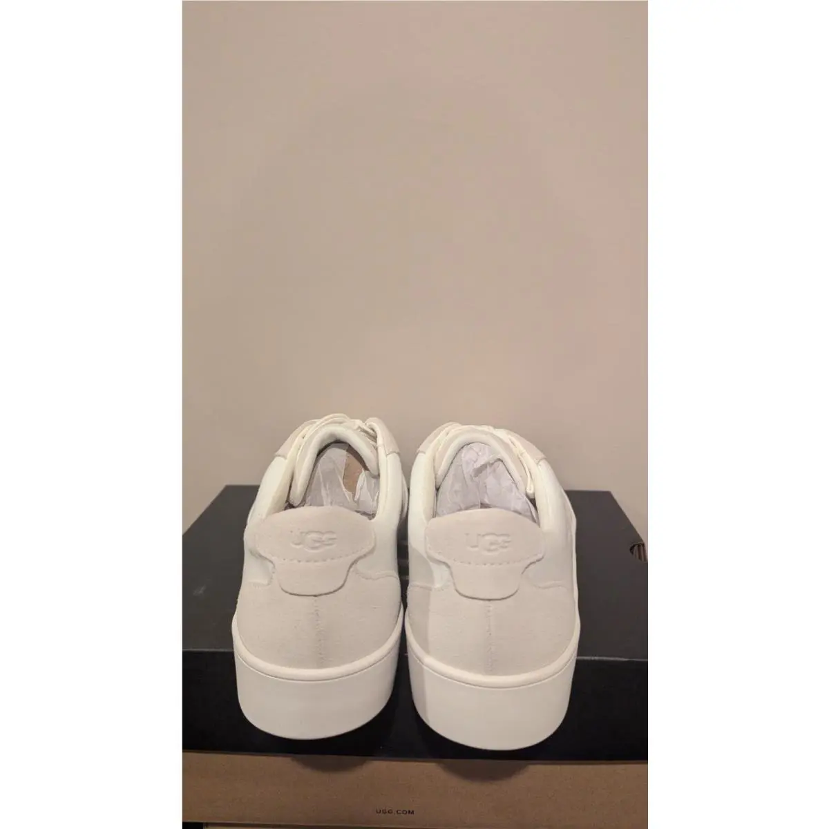 UGG shoes - White 2