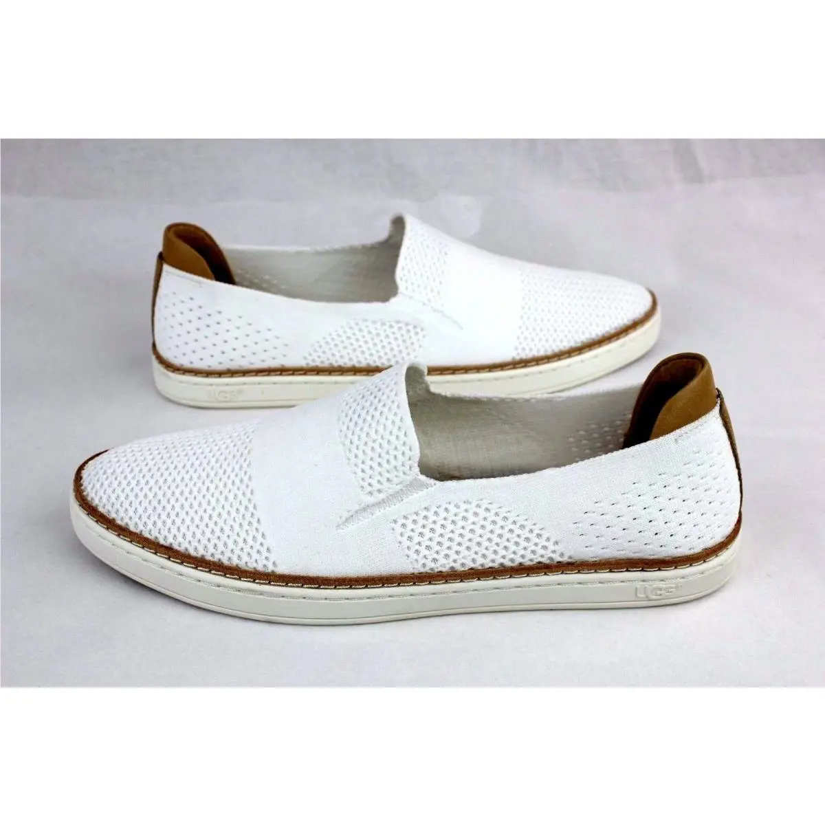 UGG shoes - White (UPC: 190108378139) 1