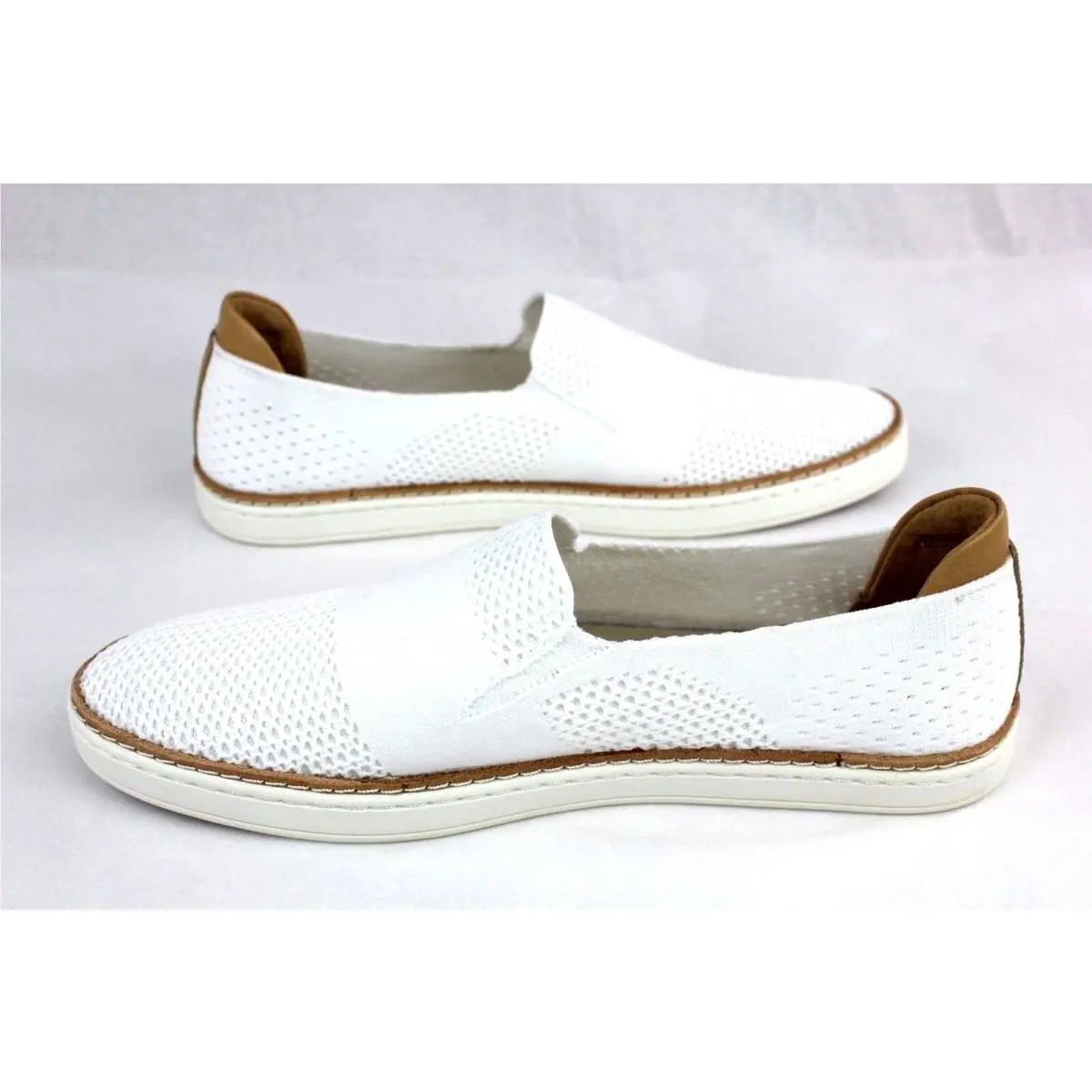 UGG shoes - White (UPC: 190108378139) 3