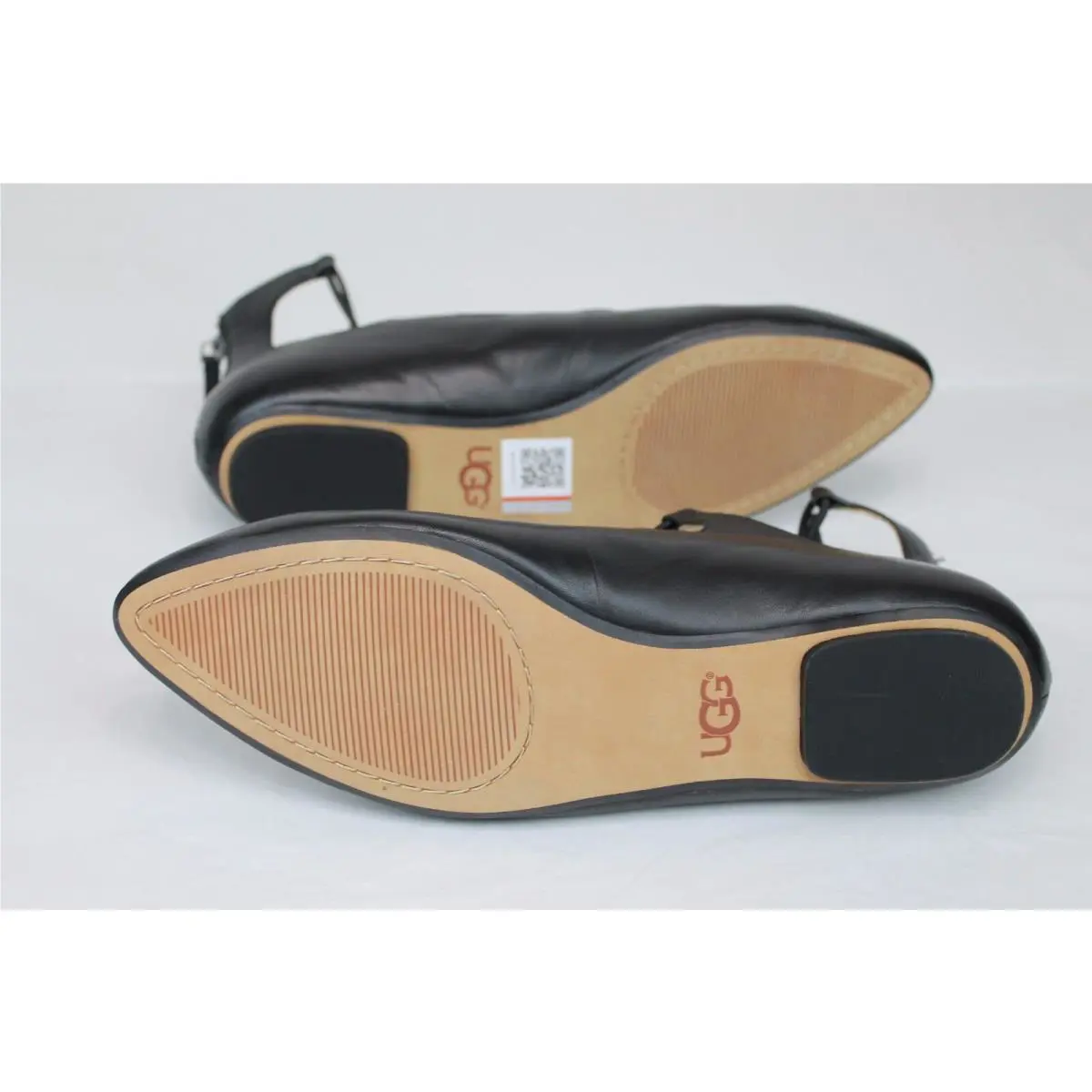 UGG shoes - Black (UPC: 190108072037) 4