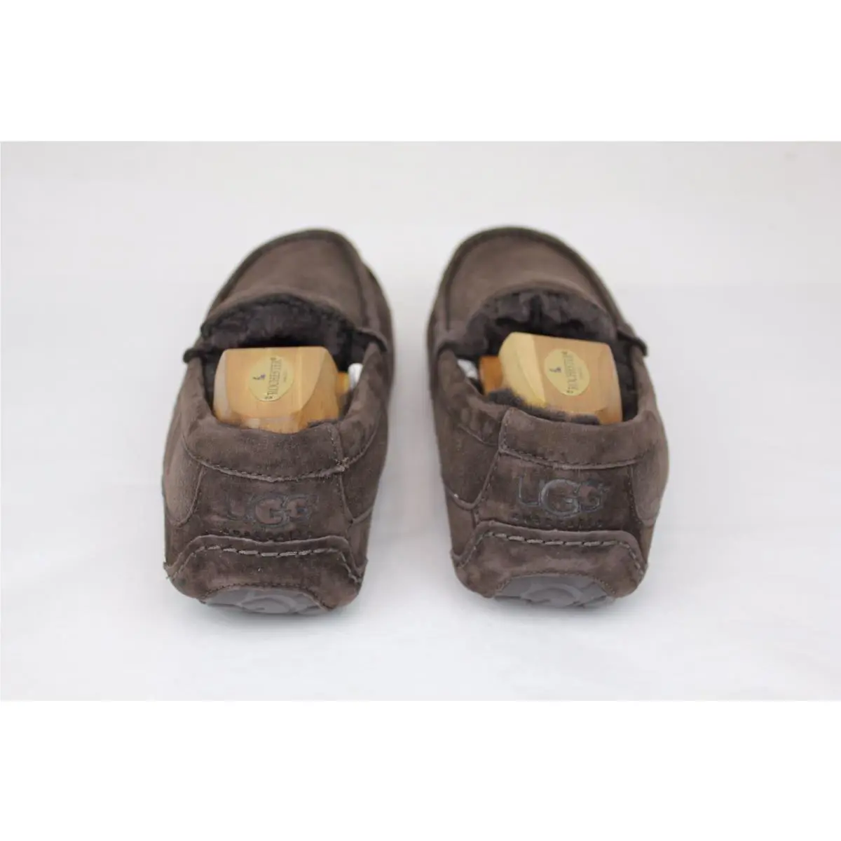 UGG shoes - Brown (UPC: 888855187578) 2