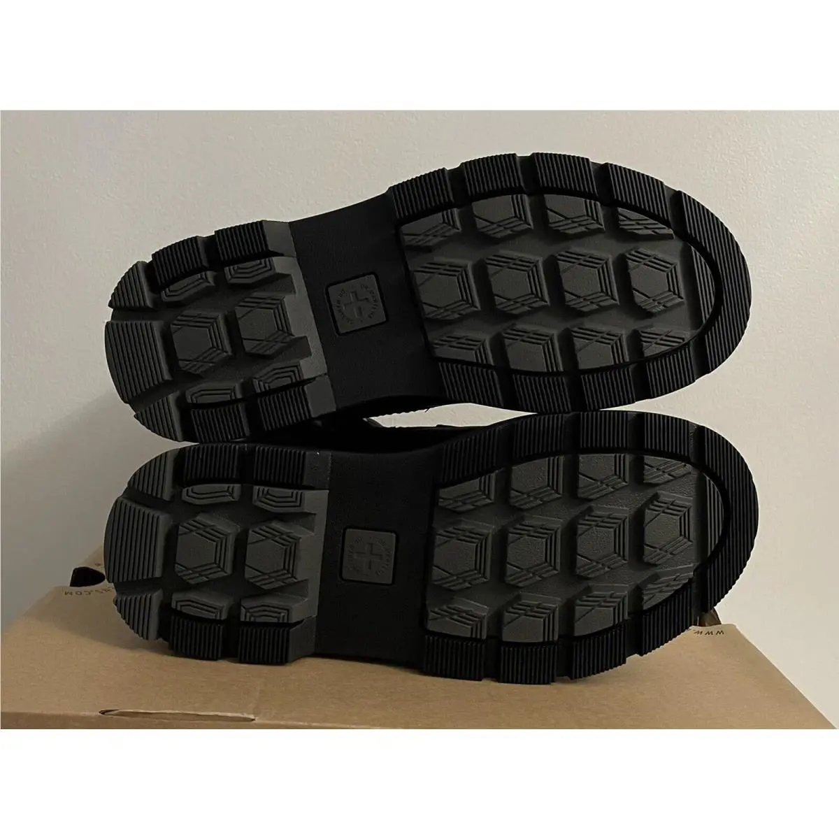 Dr. Martens shoes - Dr. Martens Iowa - Martens Iowa - Black 5