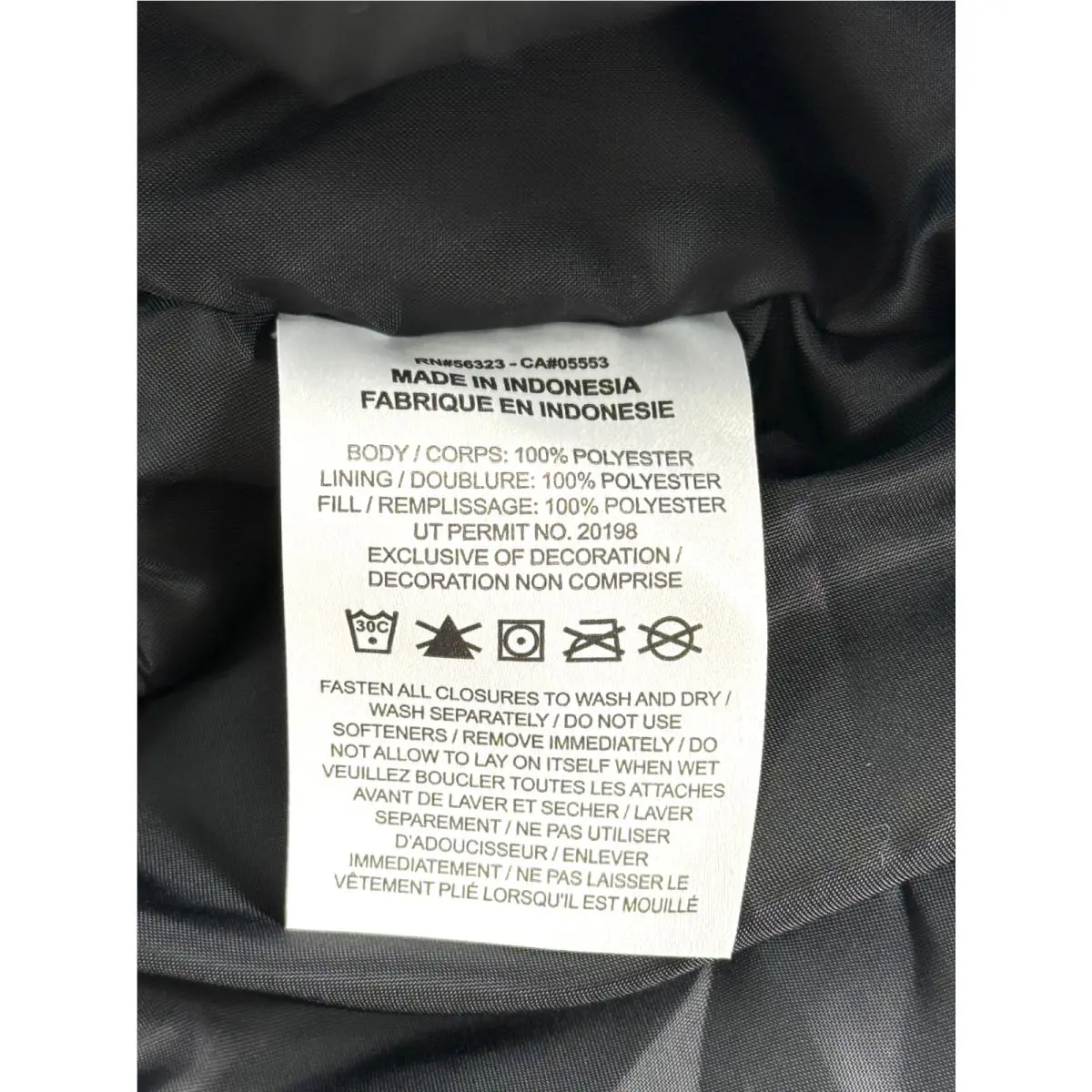 Nike clothing - Nike Sportswear Club Fleece Therma-Fit Parka Jacket - FZ0869-010 - Black (UPC: 197596513110) 12