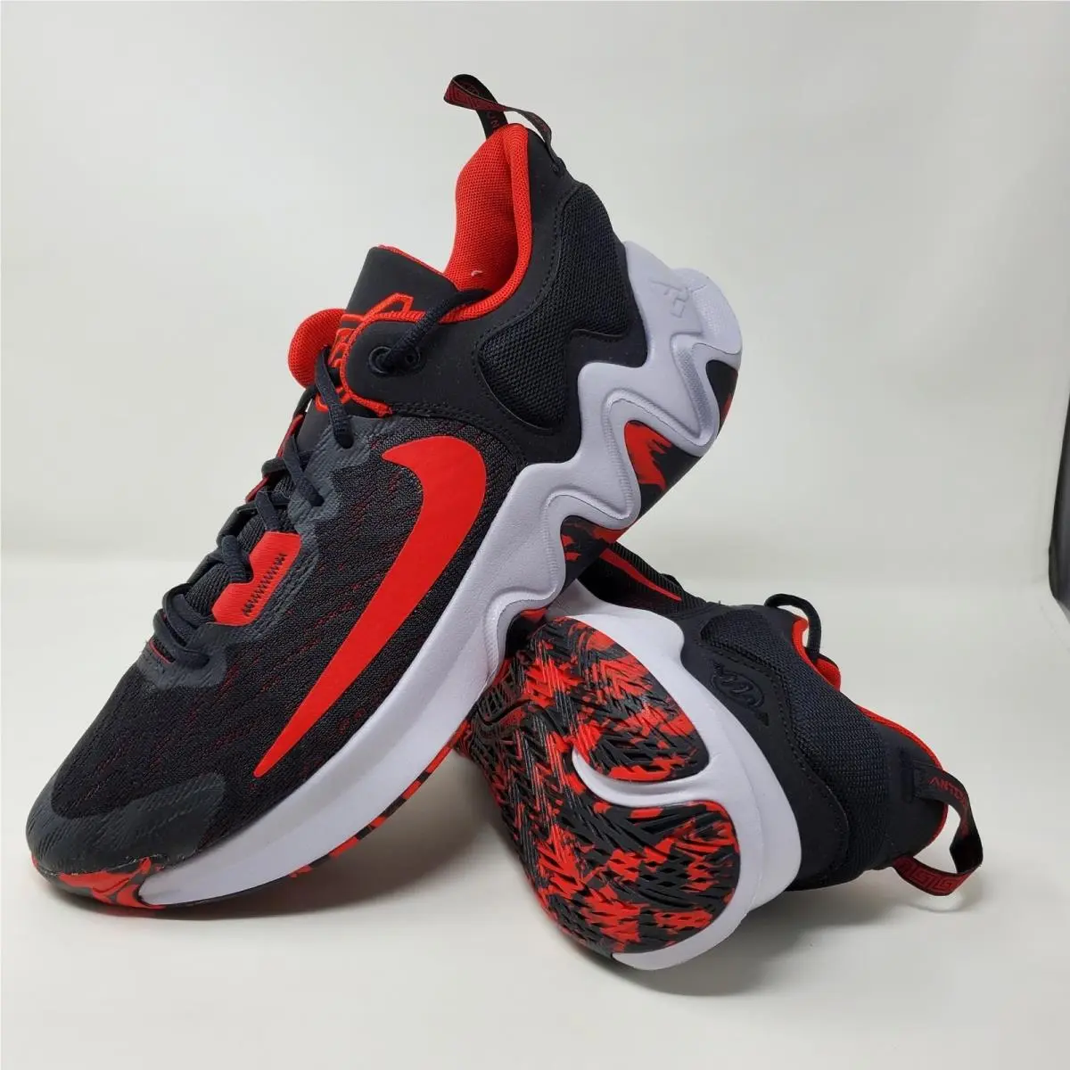 Nike Giannis Immortality 2 Black University Red Grey DM0825-005 Men`s Size 10
