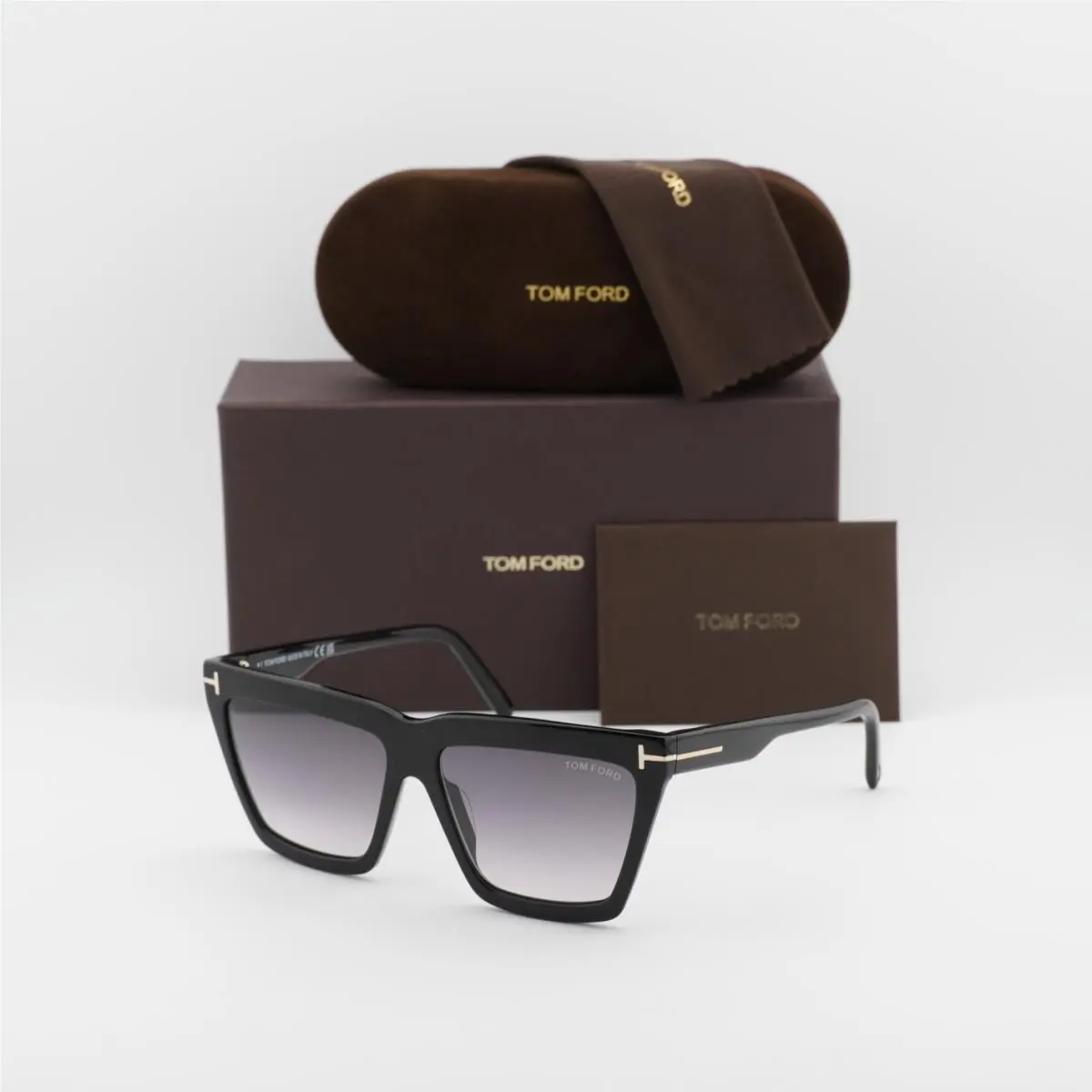 Tom Ford FT1110 01B Shiny Black/smoke Gradient 56-14-140 Sunglasses