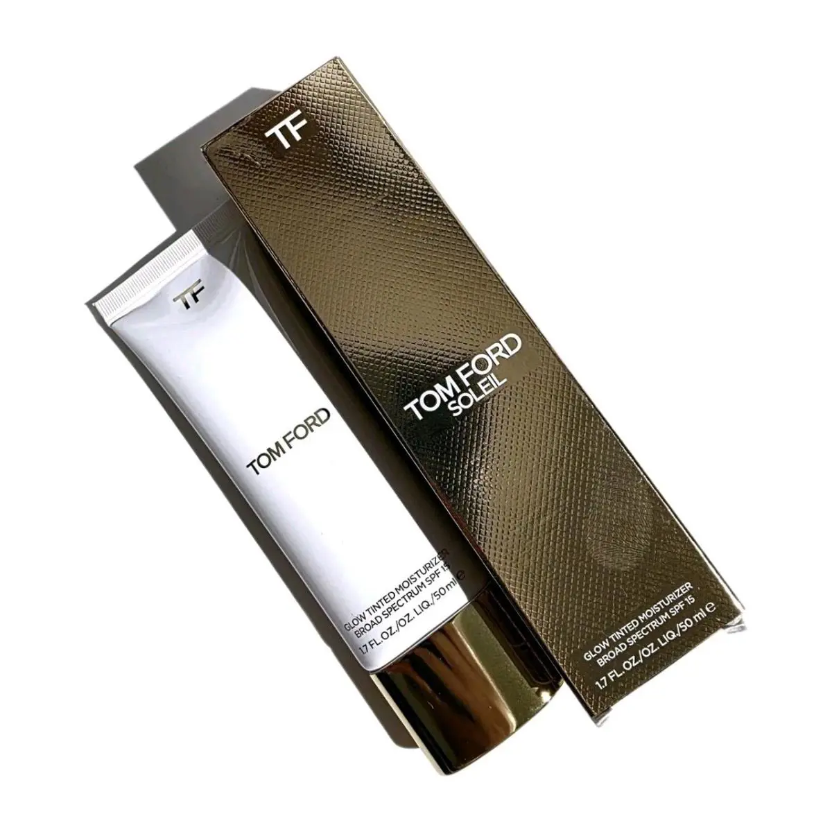 Tom Ford Soleil Glow Tinted Moisturizer 11.5 Warm Nutmeg