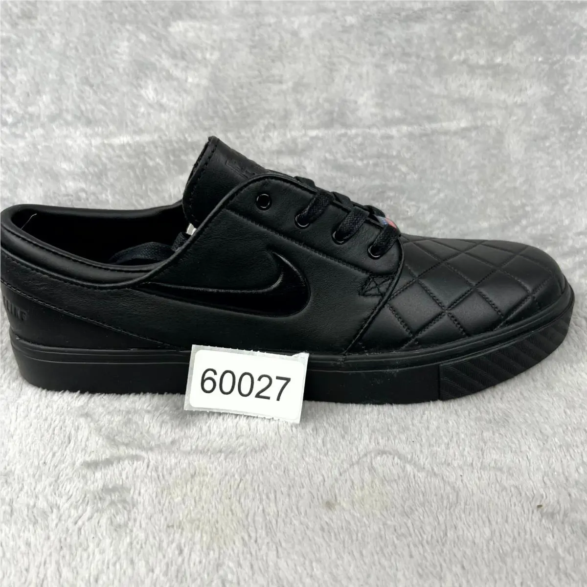 Nike shoes - Nike SB Stefan Janoski - Stefan Janoski - 833600-006 - Black (UPC: 884498152423) 13