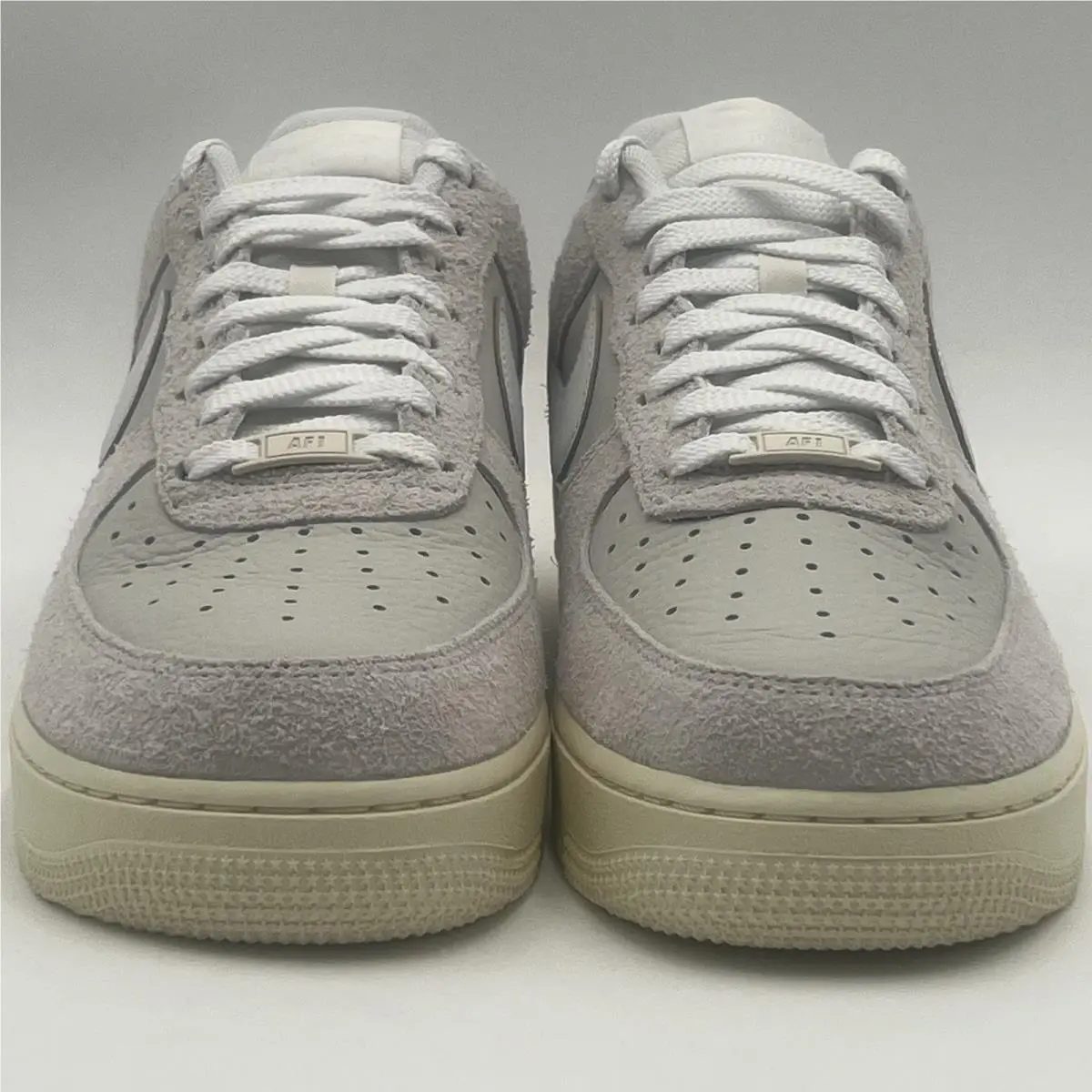 Nike shoes - Nike Air Force 1 `07 LX - HF2897-001 - Beige 0