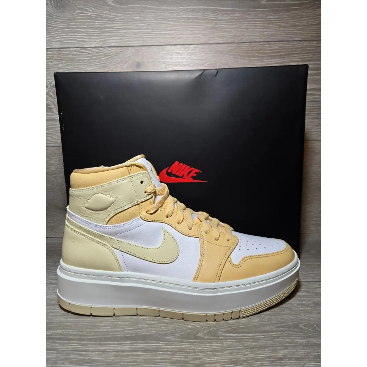Nike shoes - Air Jordan 1 - Air - DN3253-200 - Gold 1