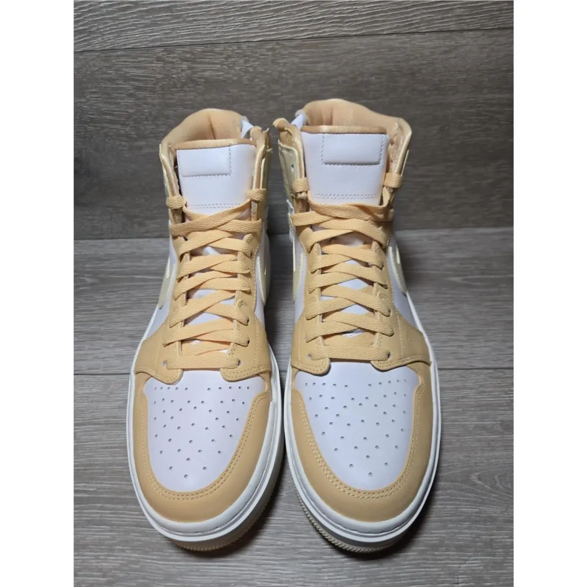 Nike shoes - Air Jordan 1 - Air - DN3253-200 - Gold 2