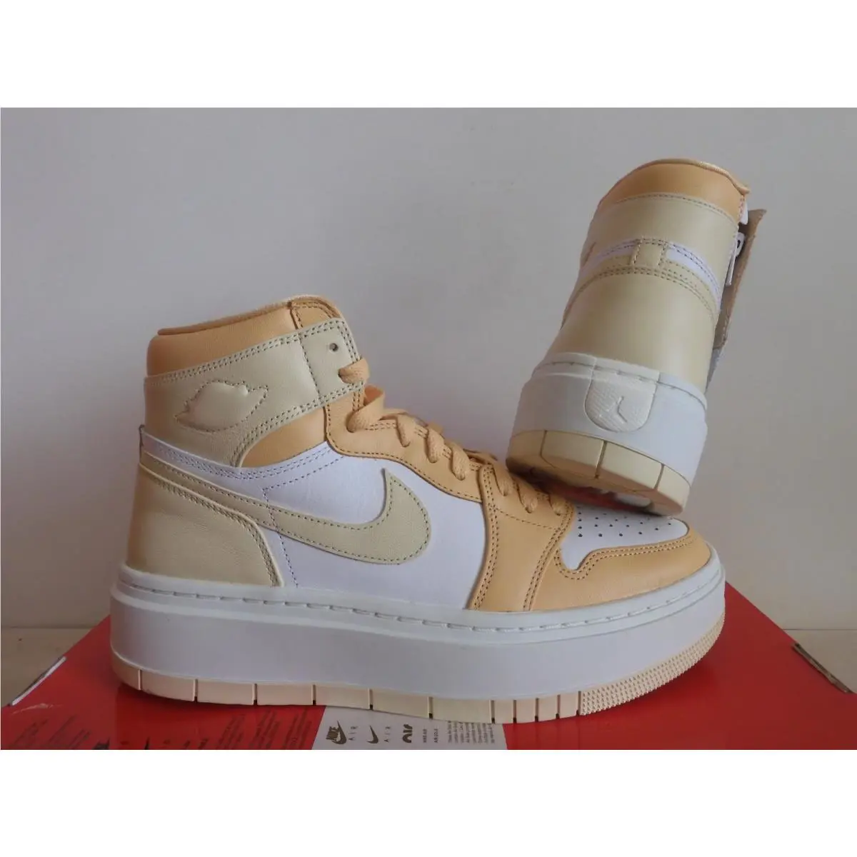 Nike shoes - Air Jordan 1 - Air - DN3253-200 - Gold 1
