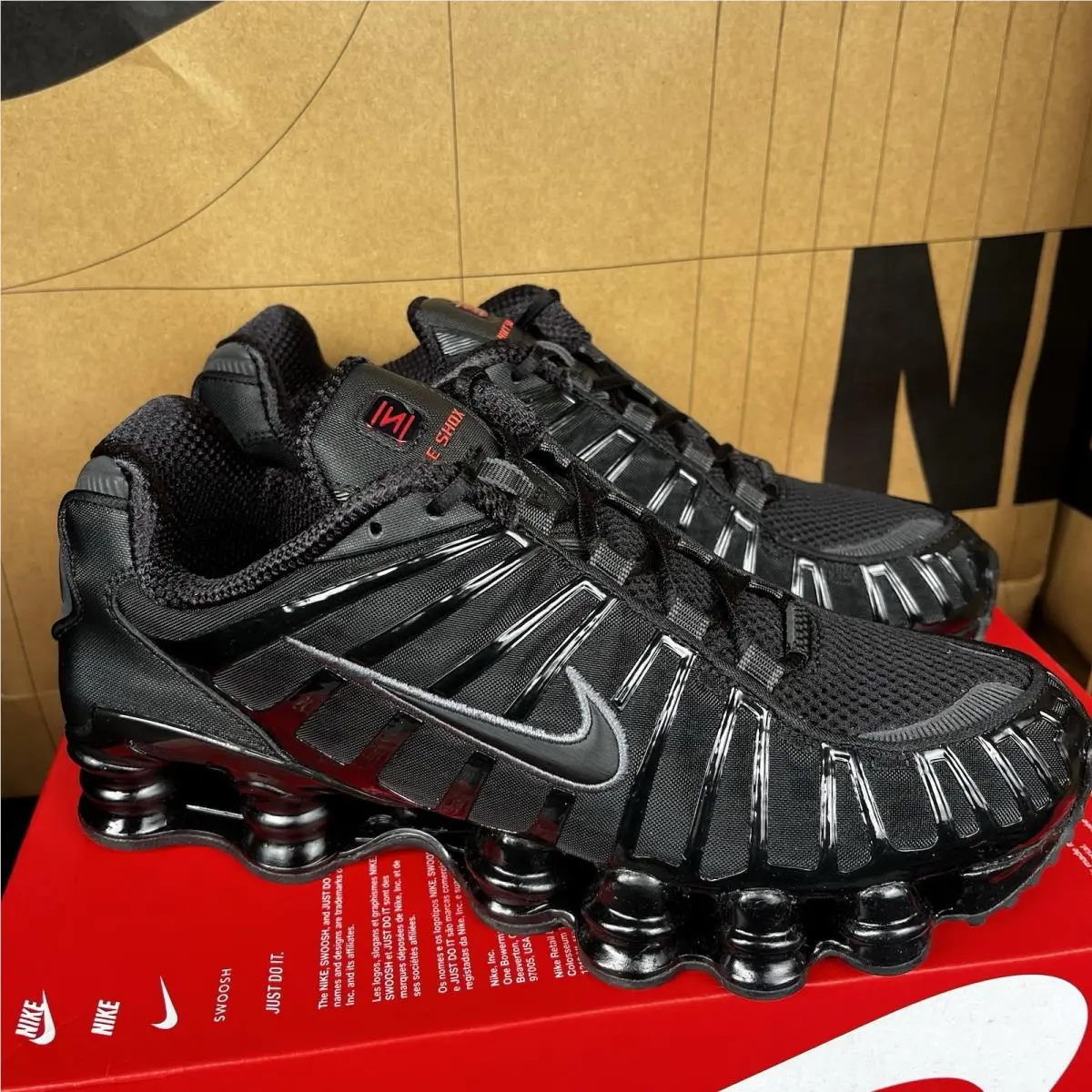 Nike Shox TL Black Metallic Hematite Red Bred Nby AR3566-002 Women Size 6