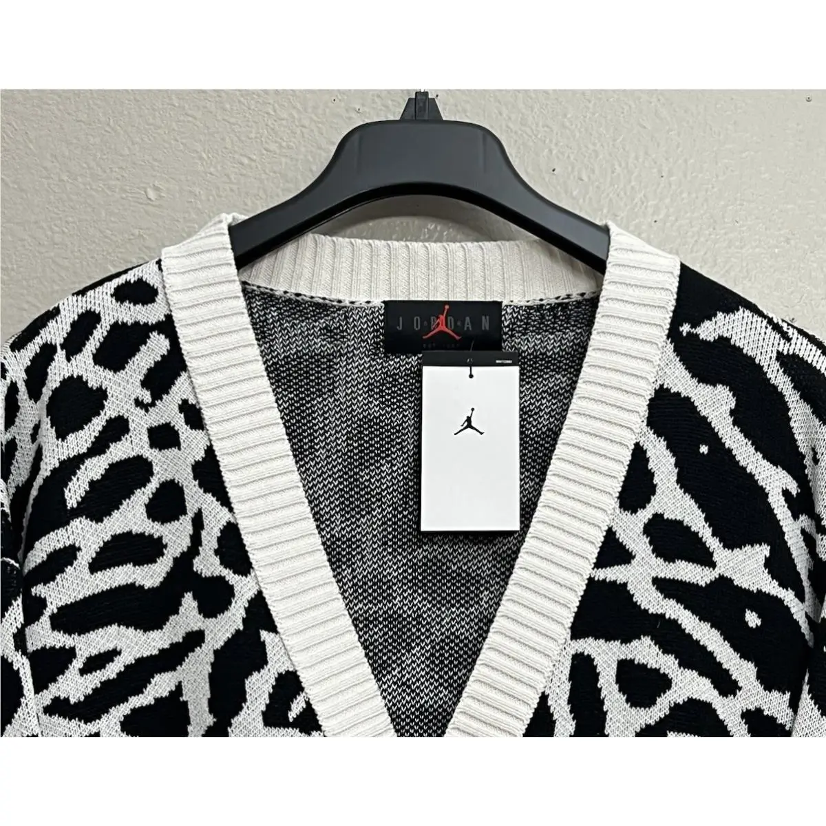 Nike clothing - DV7573-030 - DV7573-030 - Phantom (UPC: 196155365511) 0