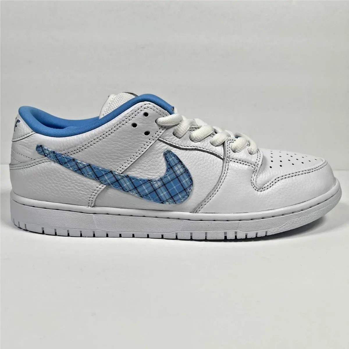 Nike shoes - Nike SB Dunk - Dunk - FZ8802-100 - White (UPC: 197600826441) 0