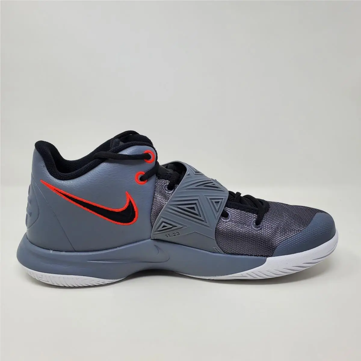 Nike shoes - Nike Kyrie Flytrap 3 - Kyrie Flytrap - BQ3060-010 - Gray 4