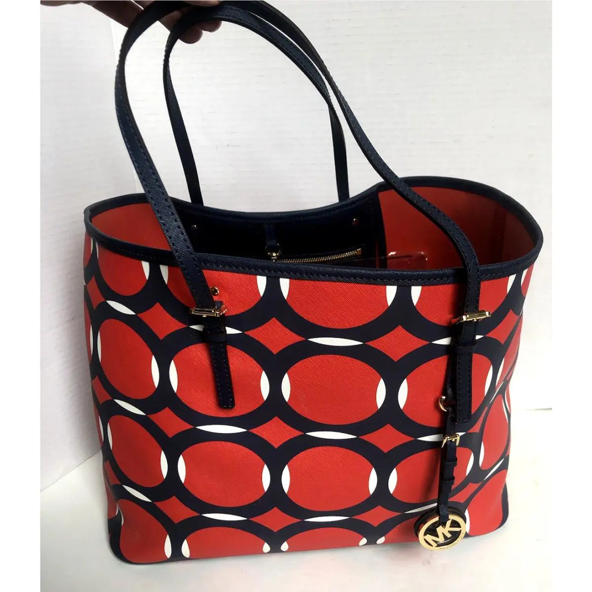 Michael Kors Jet Set Large Travel Leather Tote Bag