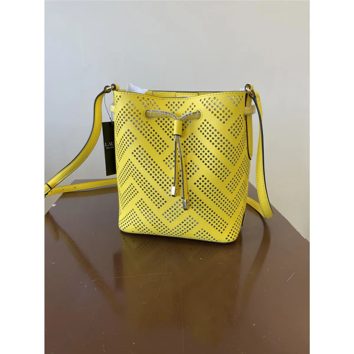 Lauren Ralph Lauren Dryden Debby II Mini Leather Drawstring Bag Yellow N152