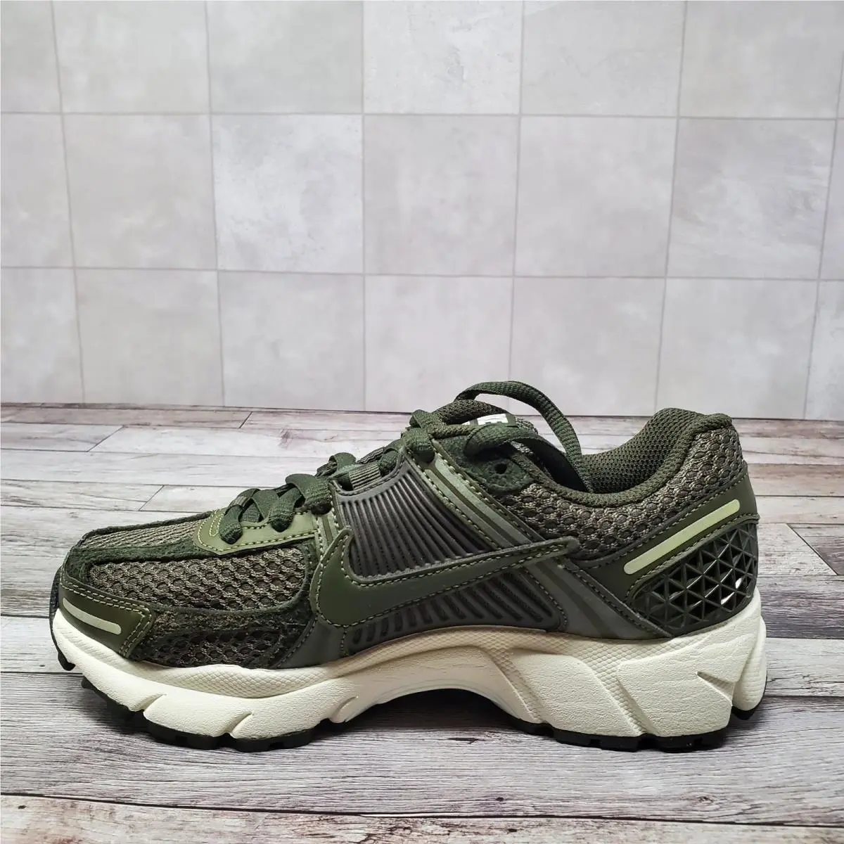 Nike shoes - Nike Air Zoom Vomero 5 - FQ8898-325 - Green 7