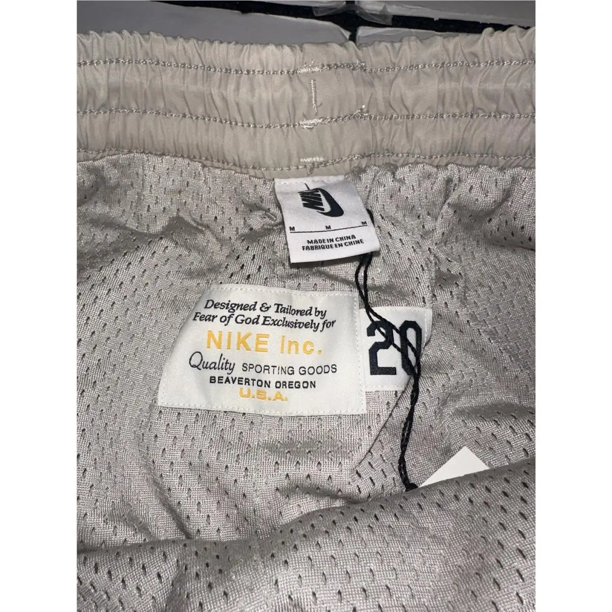 Nike clothing - Cream 11