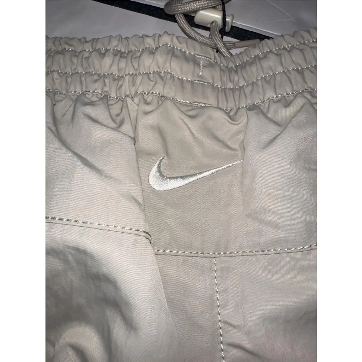 Nike clothing - Cream 12