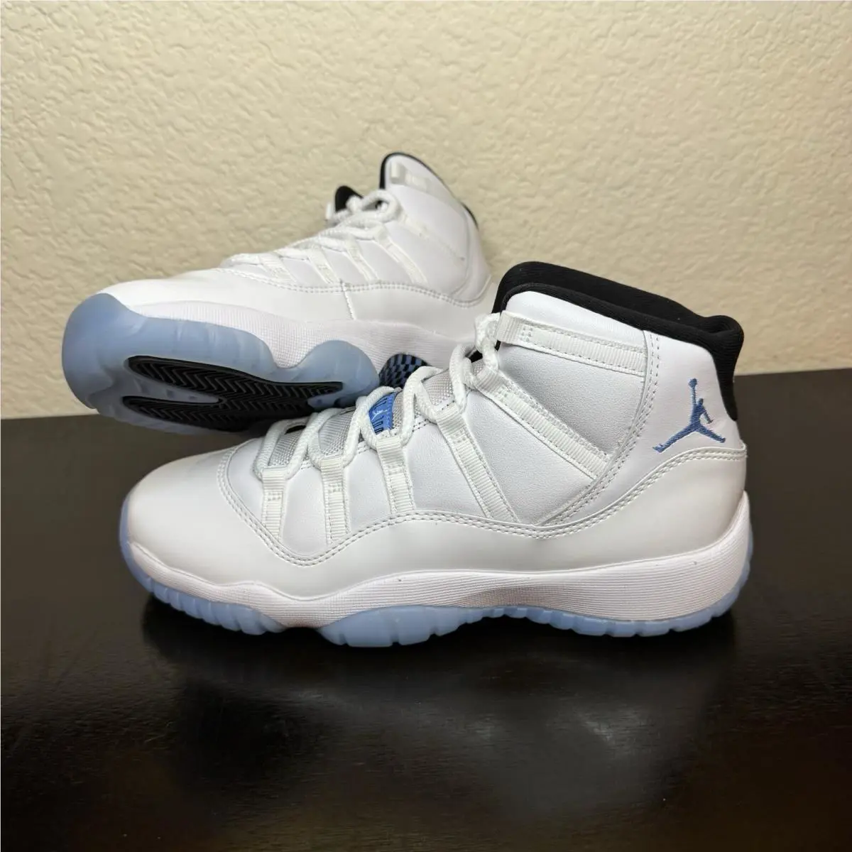 Nike shoes - Air Jordan Retro - Air Retro - Legend Blue 2