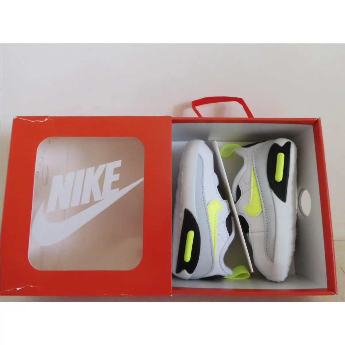 Nike shoes - Nike Air Max 90 - Air Max - White (UPC: 195239270369) 4