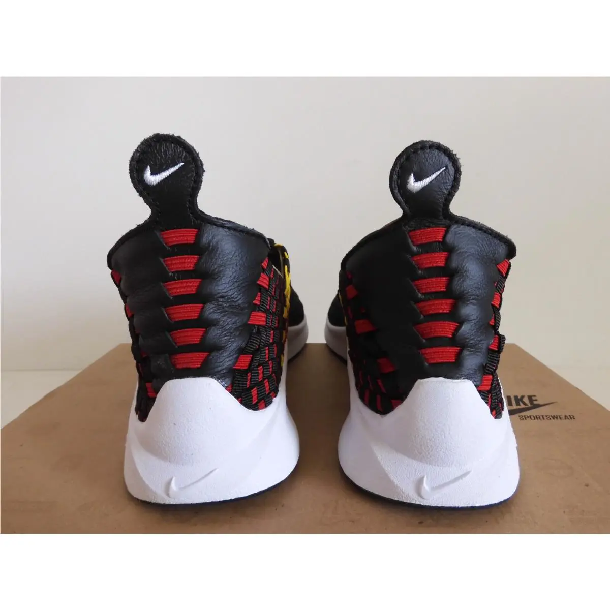 Nike shoes - Nike Air Woven - Air Woven - 530986 014 - Black (UPC: 823229050768) 2